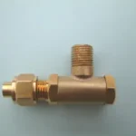 1/4"x32 suit 1/8 pipe. 90°